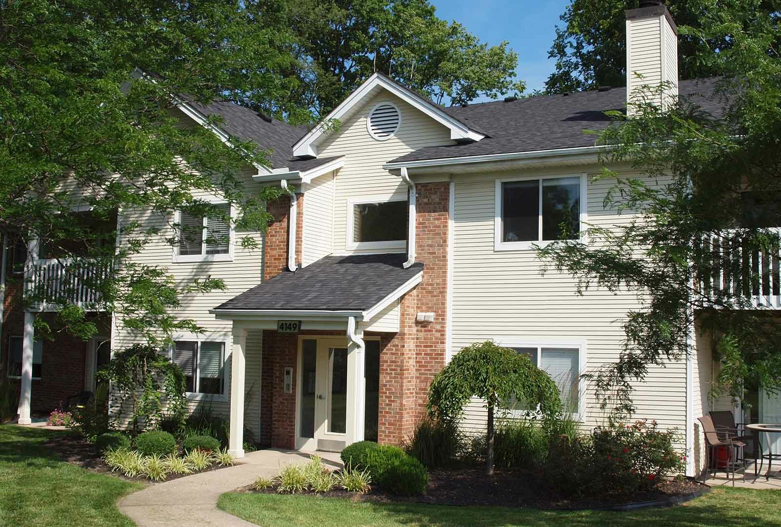 Exterior of apartment entrance at Fox Chase North.