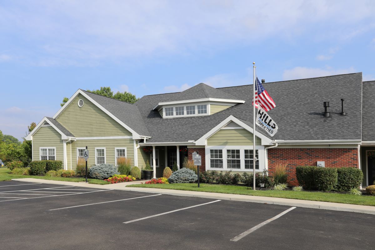 The Reserve at Miller Farms' main office from the parking area.