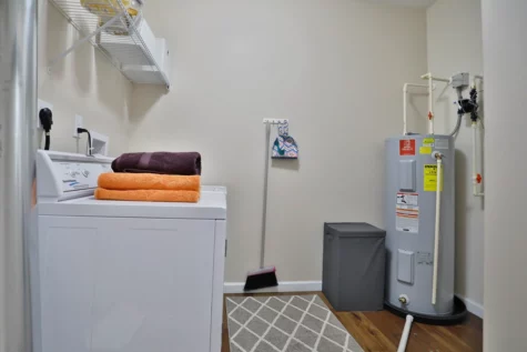 Laundry room Brinley Place apartments