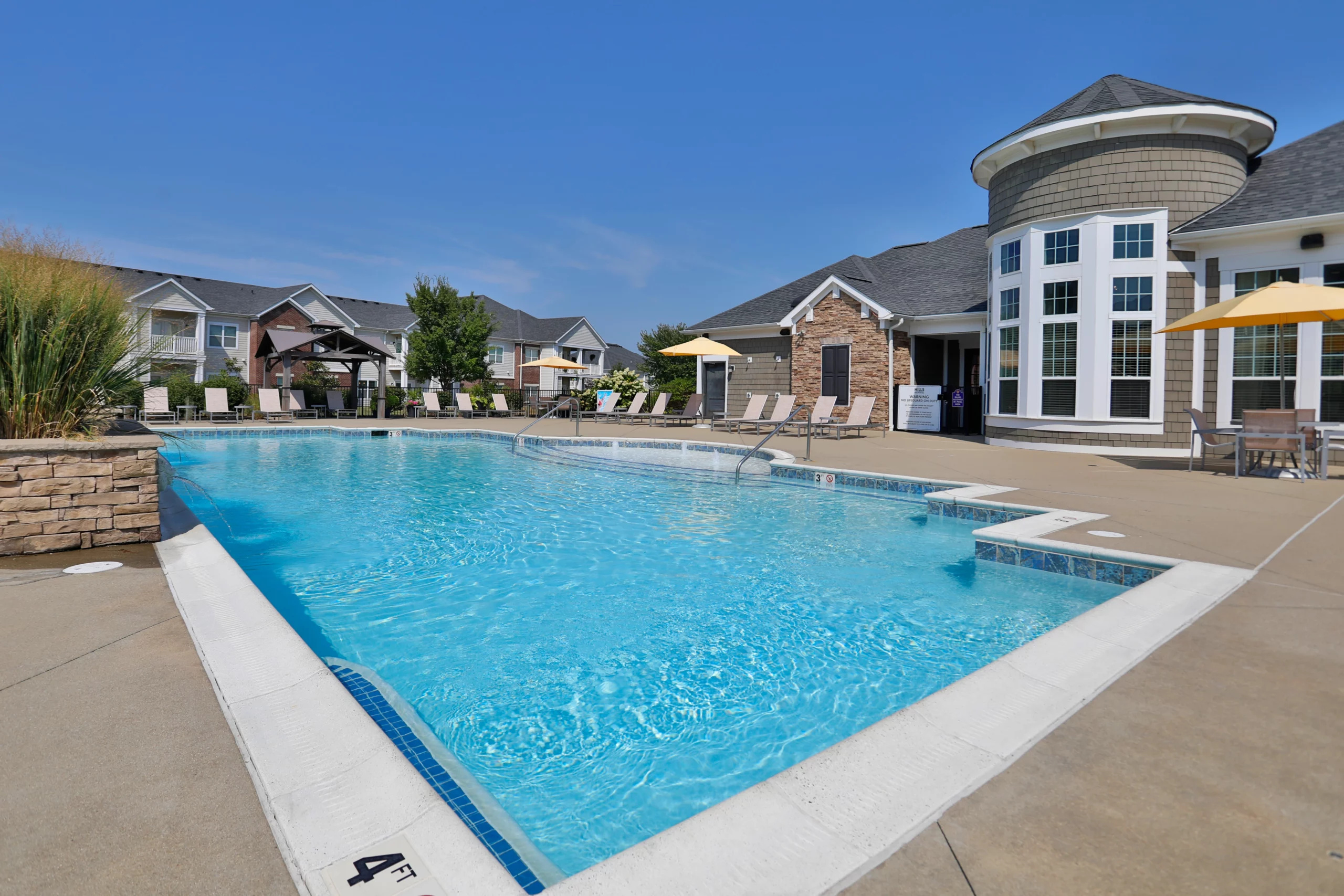 Pool at Meridian on Shelbyville Apartments