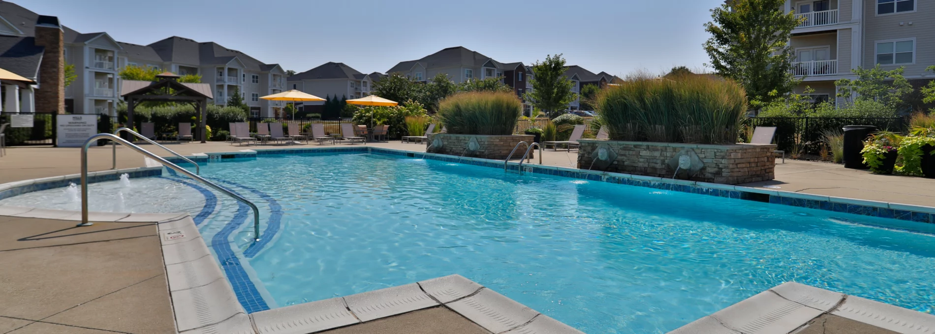 Luxury pool at Meridian on Shelbyville Apartments