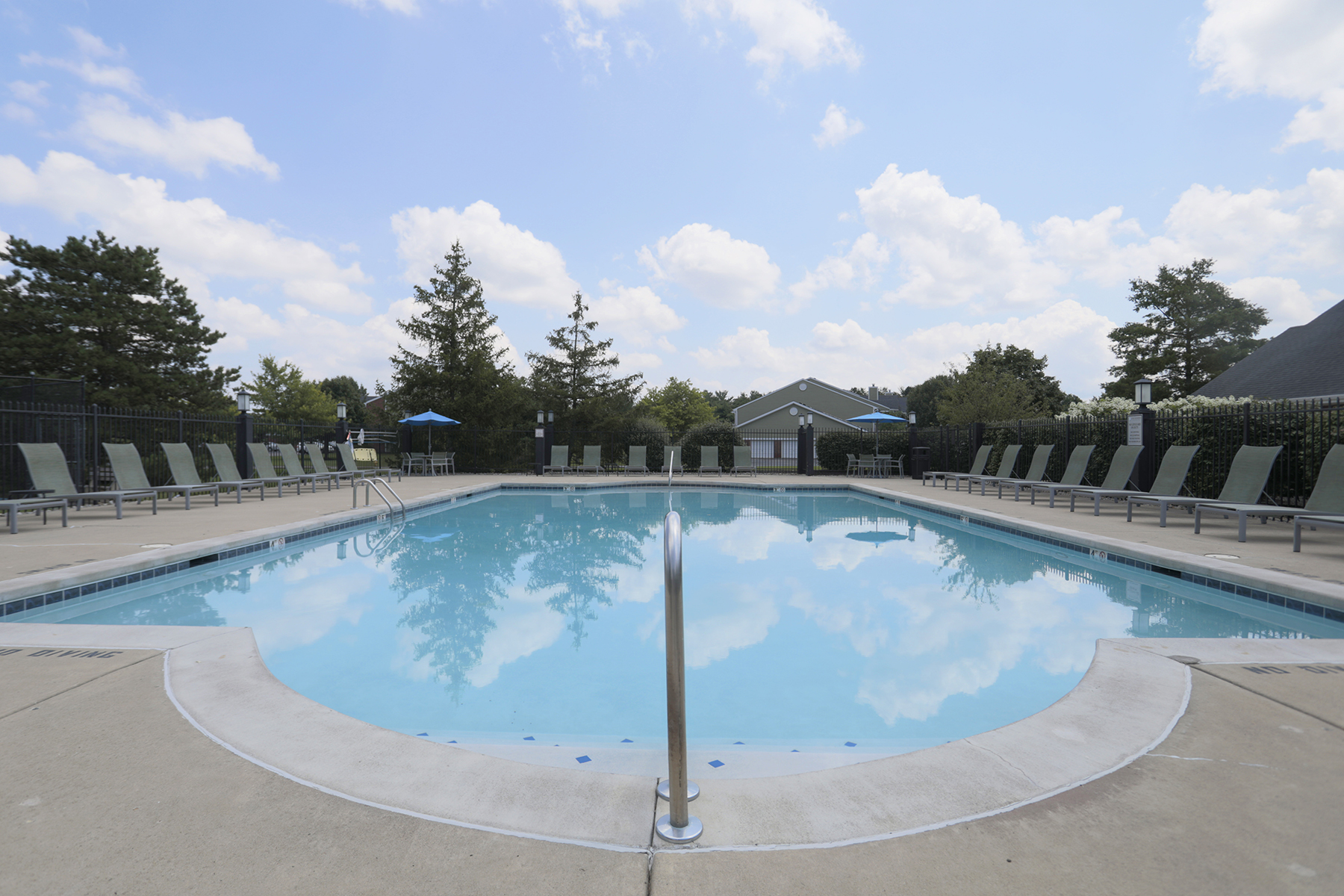 Reserve at Miller Farm sparkling swimming pool and sundeck.