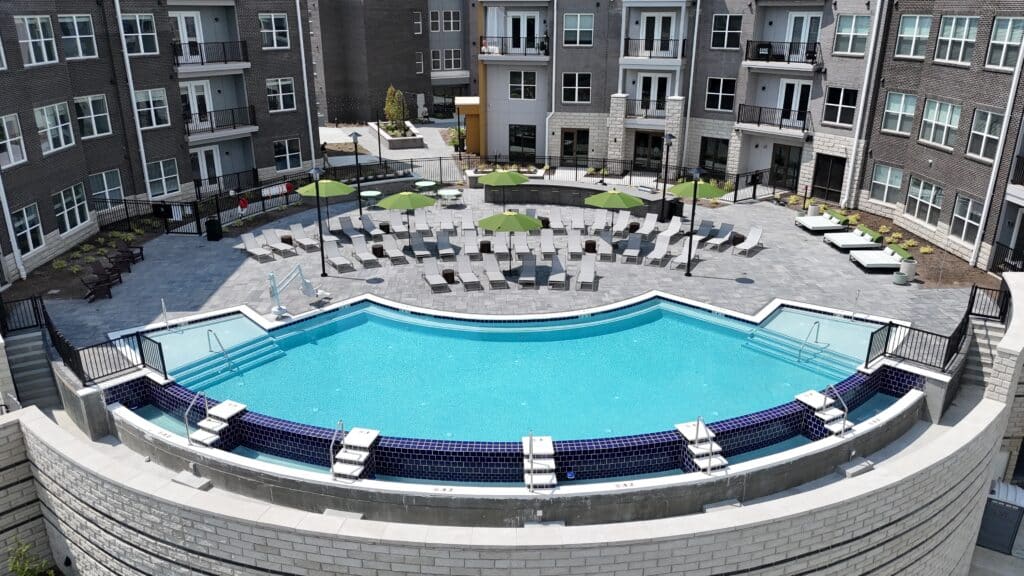 Vantage at Anderson Towne Center Sparkling Swimming Pool and modern pool deck area