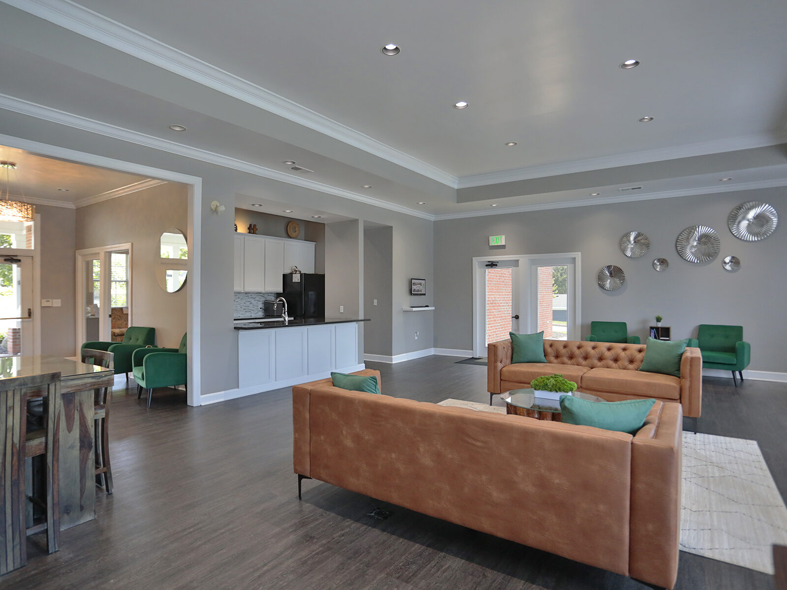 Emerald Lakes Clubhouse