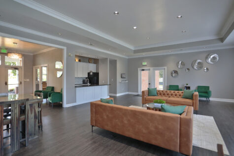 Emerald Lakes Clubhouse