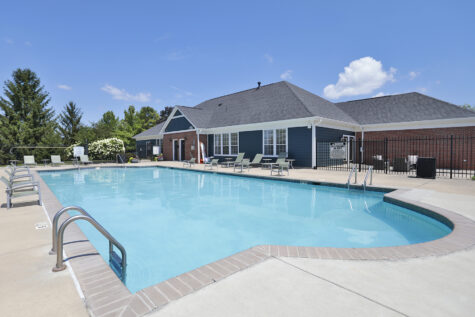 Emerald Lakes Swimming Pool