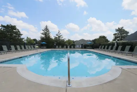 Reserve at Miller Farm swimming pool and sundeck