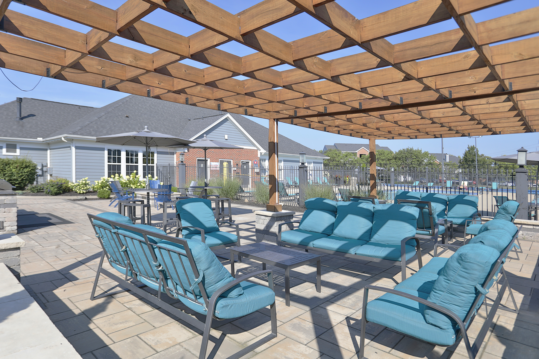 Sterling lakes Social Deck